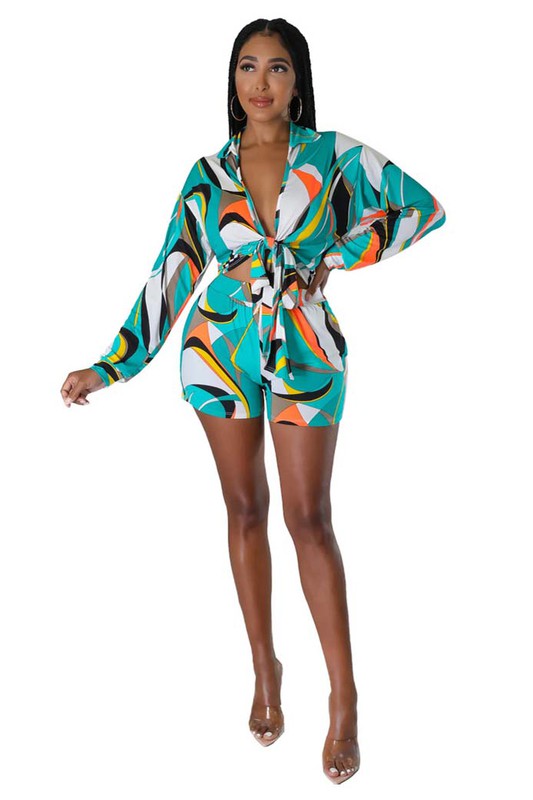 KARA COLOR WAVE TWO-PIECE SHORT SET