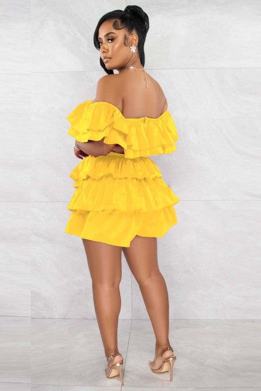 TARA OFF THE SHOULDER TWO-PIECE SHORT SET