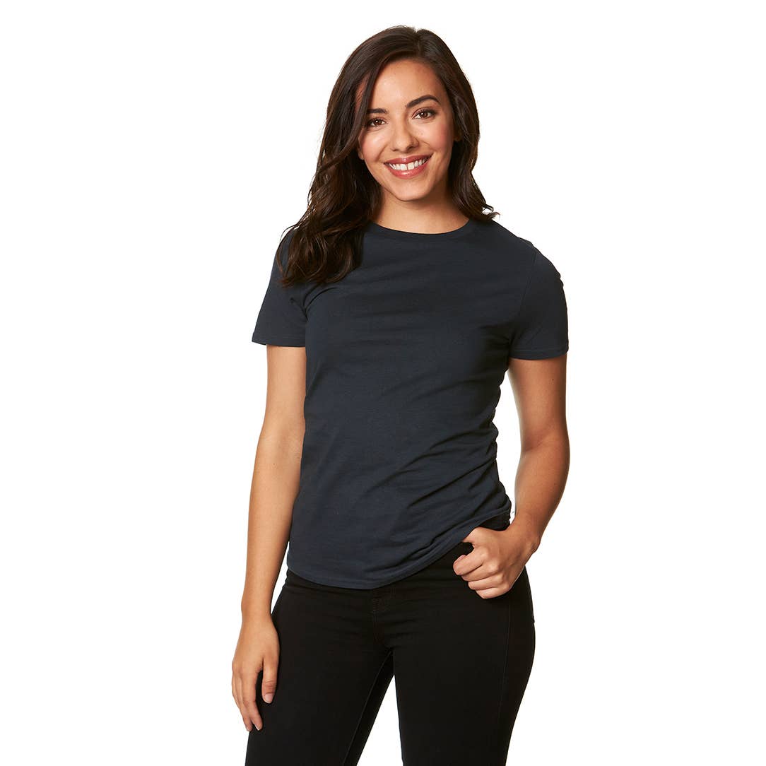 4001 - Women's Essential Tee: Navy / Medium