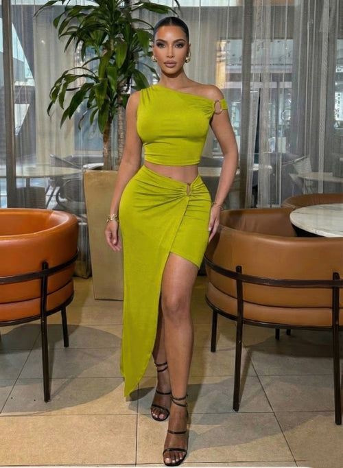 BRANDI ONE SHOULDER SKIRT SET